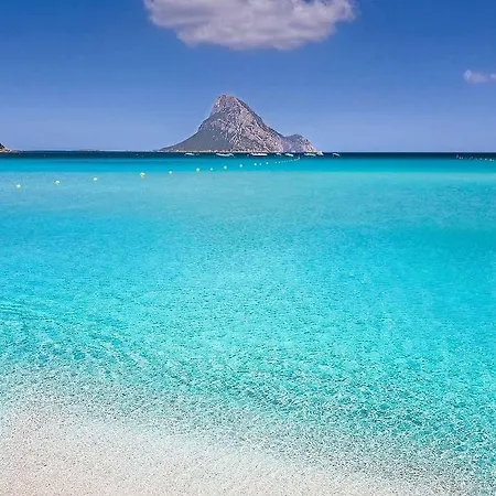 Casa Del Mirto A 800 M Dalla Spiaggia Di Cala Girgolu